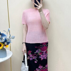 Korean pleated summer T-shirt round neck versatile solid color thin short sleeved top popular knitwear temperament careful machine