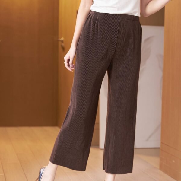 High waisted hanging pants for autumn and winter, thick and loose casual pants for women, wide leg pants for mothers, versatile and slimming, solid color elastic
