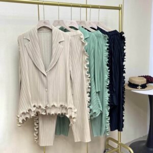 New women's long sleeved autumn and winter collection, plus size women's fashion collar, simple wood ear edge set：圖片 5