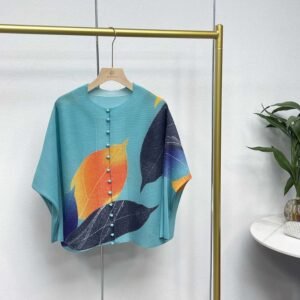 New pleated loose and versatile printed round neck cardigan with 13 leaf button top and batwing sleeves, stylish and stylish：圖片 7