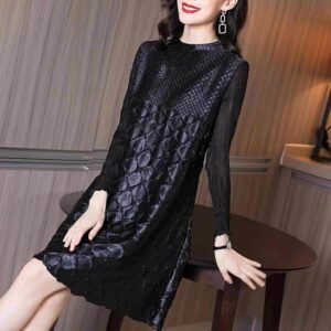 High end western-style, light luxury, semi high neck, fat mm, flesh blocking, slimming, base skirt, long sleeved, high-end women's dress with temperament