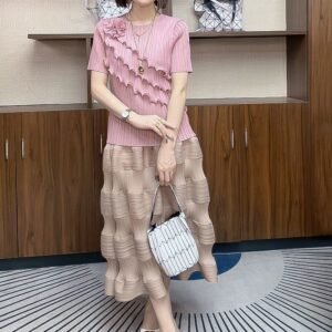 T-shirt short sleeved loose top with lotus leaf for slimming effect, new summer base, outer wear, round neck to cover flesh, explosive item to cover belly, Korean version：圖片 8
