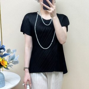 Women's wrinkled irregular summer T-shirt round neck short sleeved pleated T-shirt striped temperament top, covering flesh and slimming, versatile：圖片 6