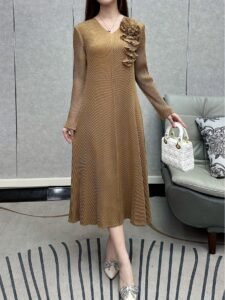 The Middle East Ramadan is popular, the new long skirt is pleated, the temperament is thin, the dress is drilled, a flower is taken to cover the belly, noble, elegant and shiny：圖片 3