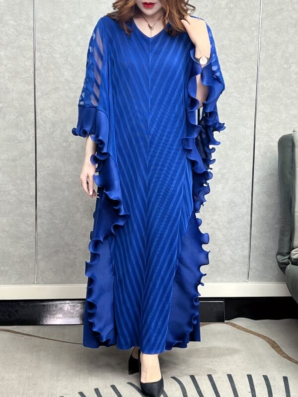 Middle East Ramadan 2025 Spring New Pleated Dress Women's Loose Slim Temperament 3D Ruffles Plus Size Solid Color Fashion Elegant