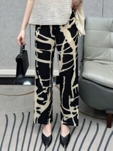 Middle Eastern Ramadan Niche Black and White Print New Pleated Pants Women's Straight Pants Comfortable and casual high-waisted fashionable and slim：圖片 2