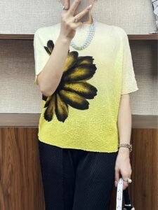 Middle Eastern Ramadan summer new round neck bat sleeve Japanese and Korean casual style pullover sunflower print slim short sleeve T-shirt：圖片 3